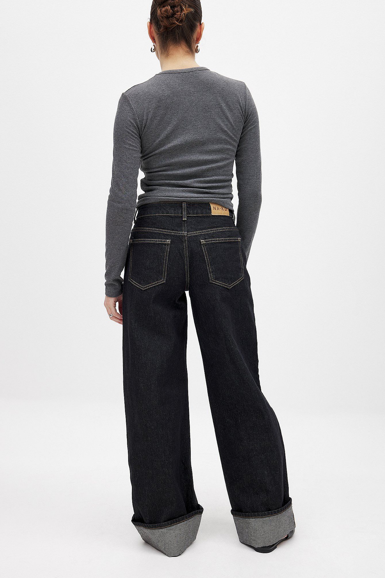 Fold Up Detail Denim Jeans for Women – Trendy Rolled Hem Straight Fit | DOCACCA