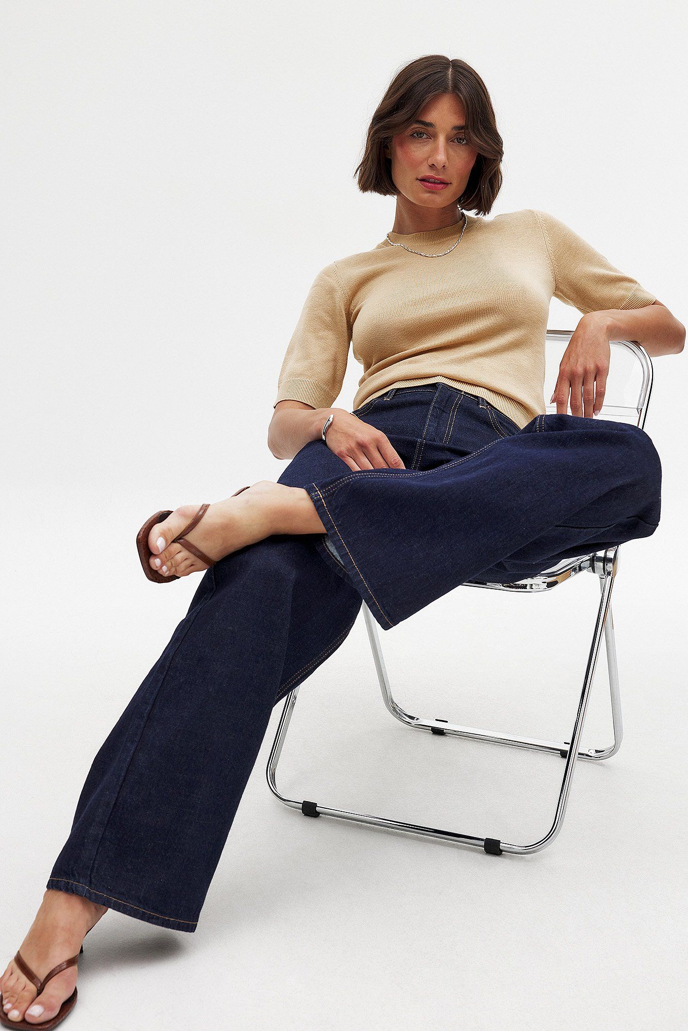 Wide High Waist Jeans for Women – Trendy, Comfortable & Flattering Fit | DOCACCA Pakistan