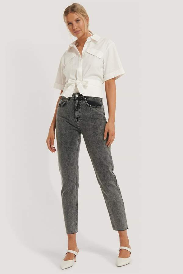 Women Skinny Fit Mid-Rise Clean Look Stretchable Jeans