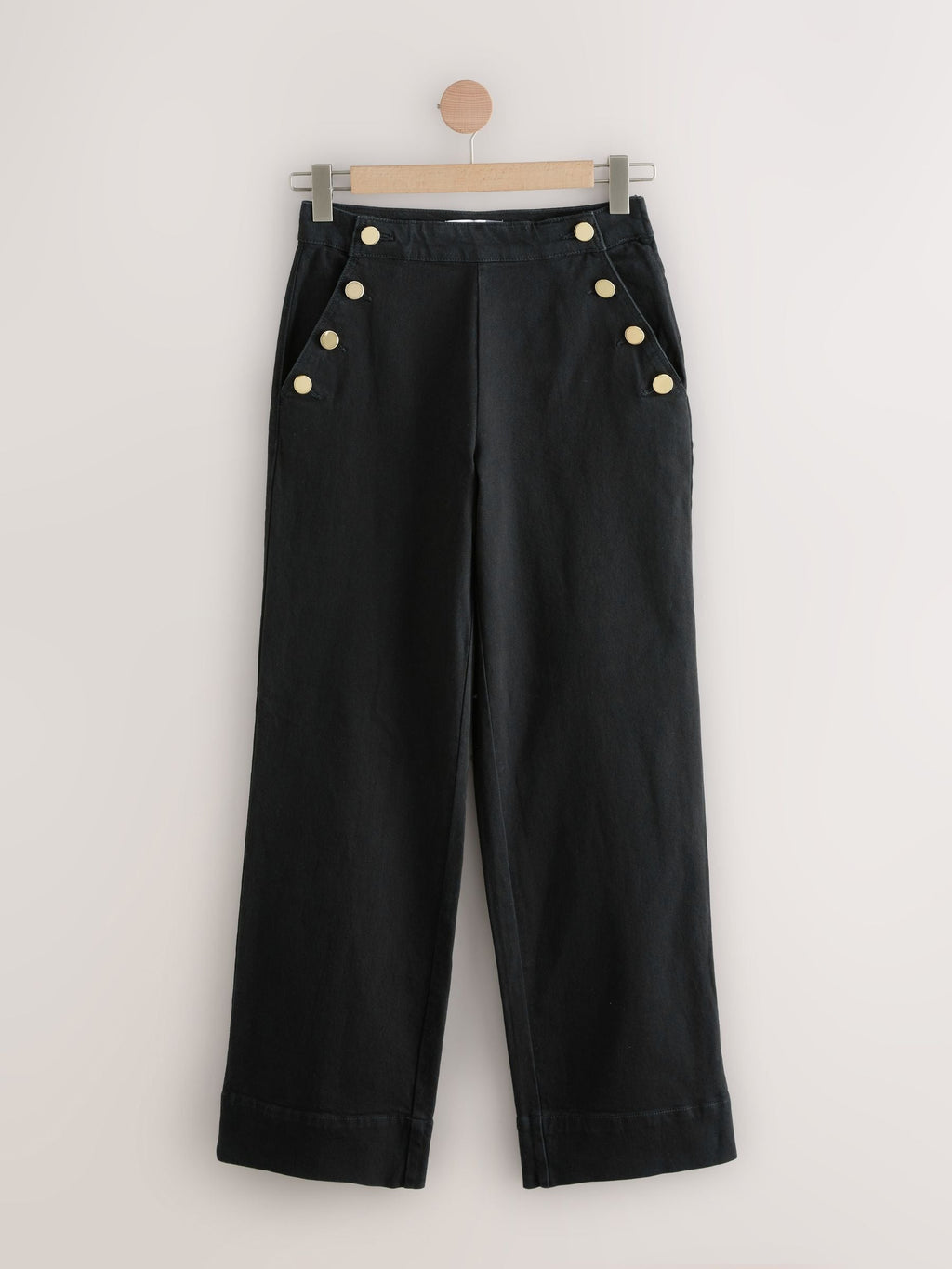 Women Denim Rinse Gold Button Front Wide Leg Jeans – Stylish High Rise Trend in Pakistan