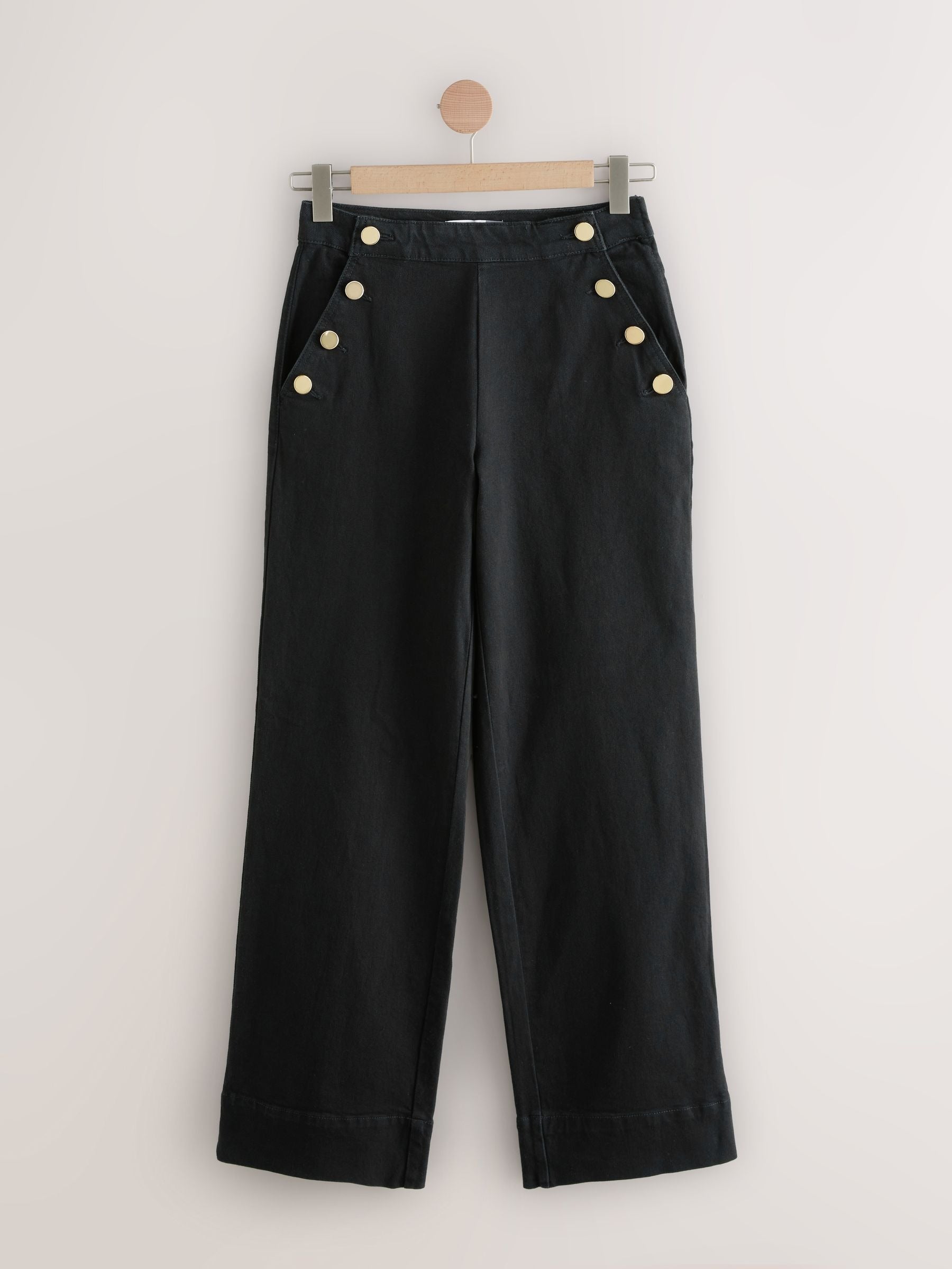 Women Denim Rinse Gold Button Front Wide Leg Jeans – Stylish High Rise Trend in Pakistan