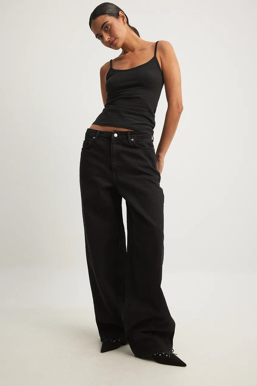 Mid Waist Loose Long Jeans in Black - Stylish & Comfortable Denim