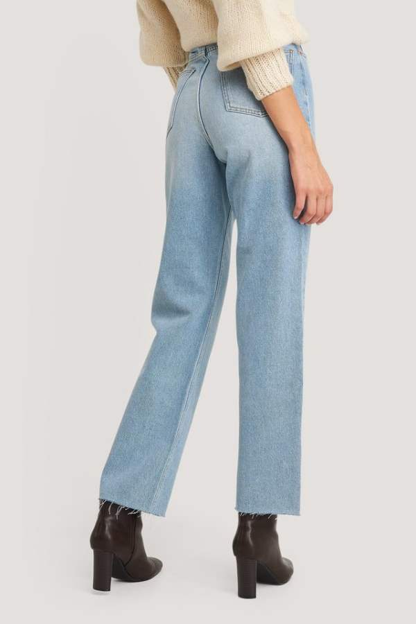 Women Skinny Fit Mid-Rise Clean Look Stretchable Cropped Jeans