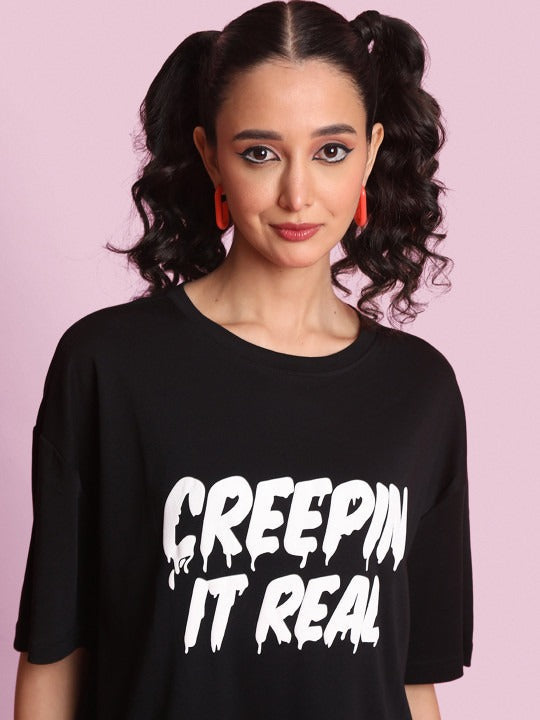 Unisex Halloween Graphic Print Round Neck Cotton Oversized T-Shirt – Trendy Festive Streetwear in Pakistan | DOCACCA