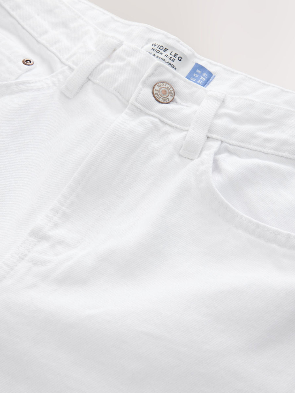 Women White Wide Leg Jeans – Elegant High Waisted Denim Pants for Stylish Outfits in Pakistan | DOCACCA