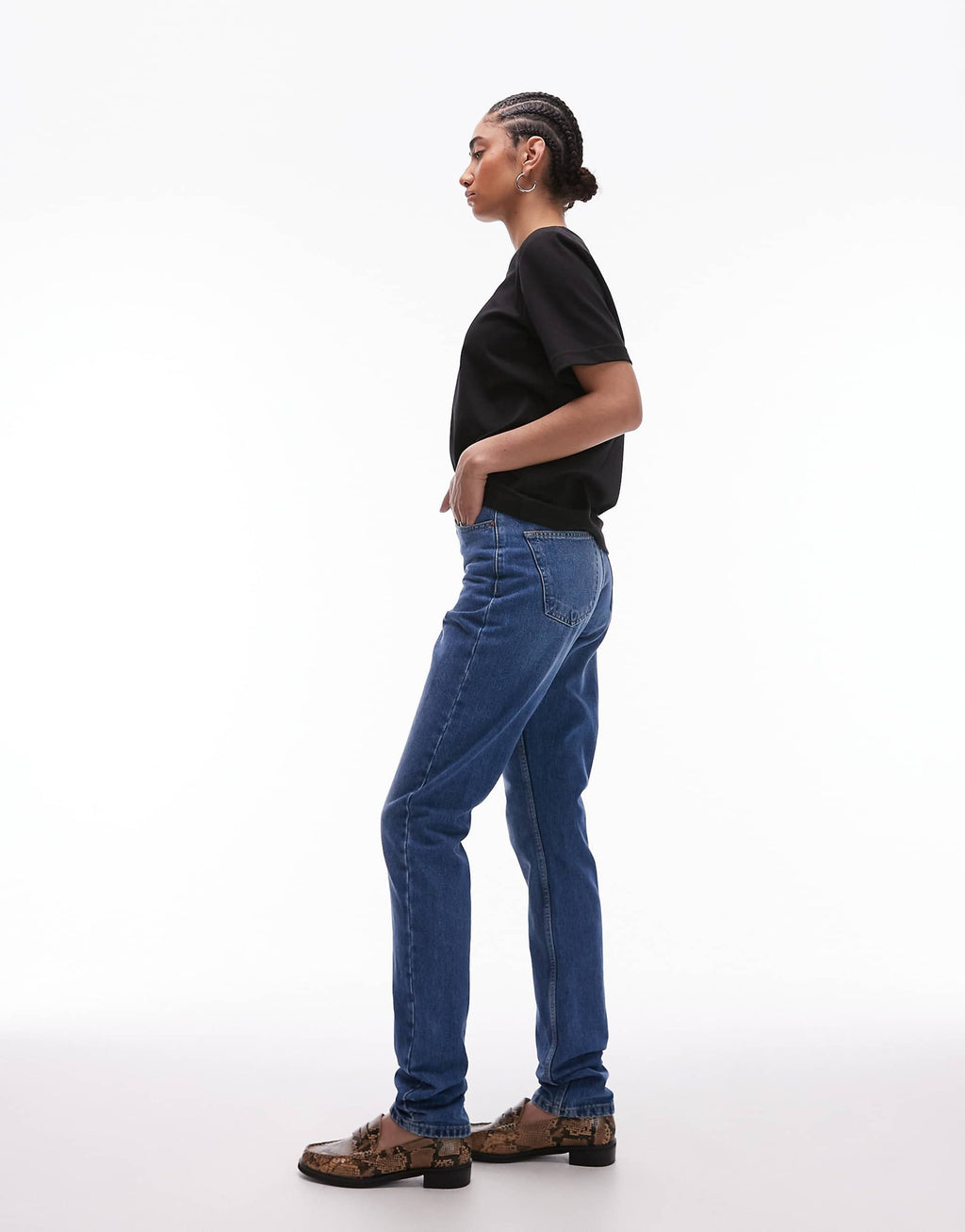 Mom High Rise Jeans in Mid Blue – Flattering Fit & Everyday Comfort Denim for Pakistani Women | DOCACCA