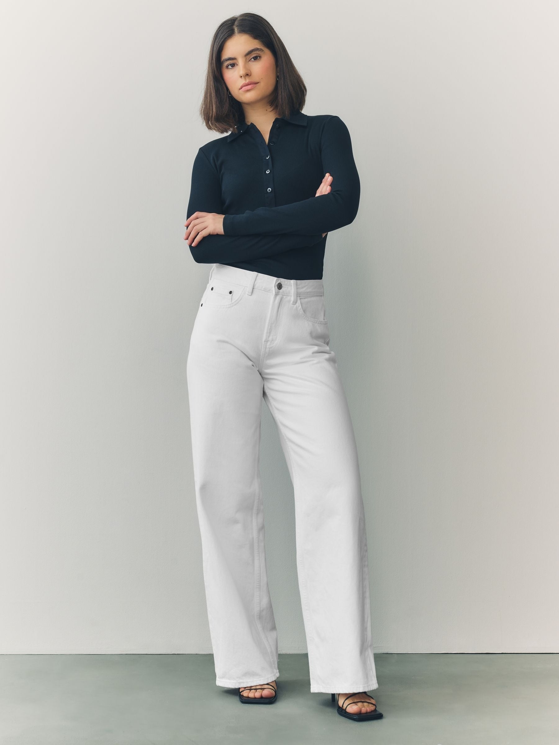 Women White Wide Leg Jeans – Elegant High Waisted Denim Pants for Stylish Outfits in Pakistan | DOCACCA