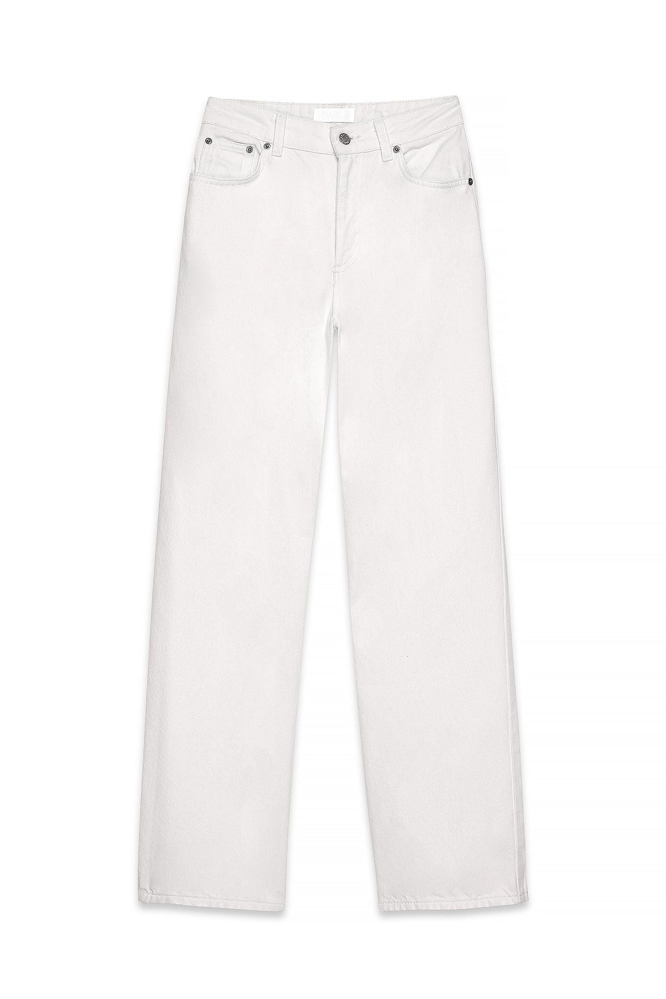 Women Mid Waist Straight Jeans – Classic Mid-Rise Straight Fit Denim for Pakistan | DOCACCA
