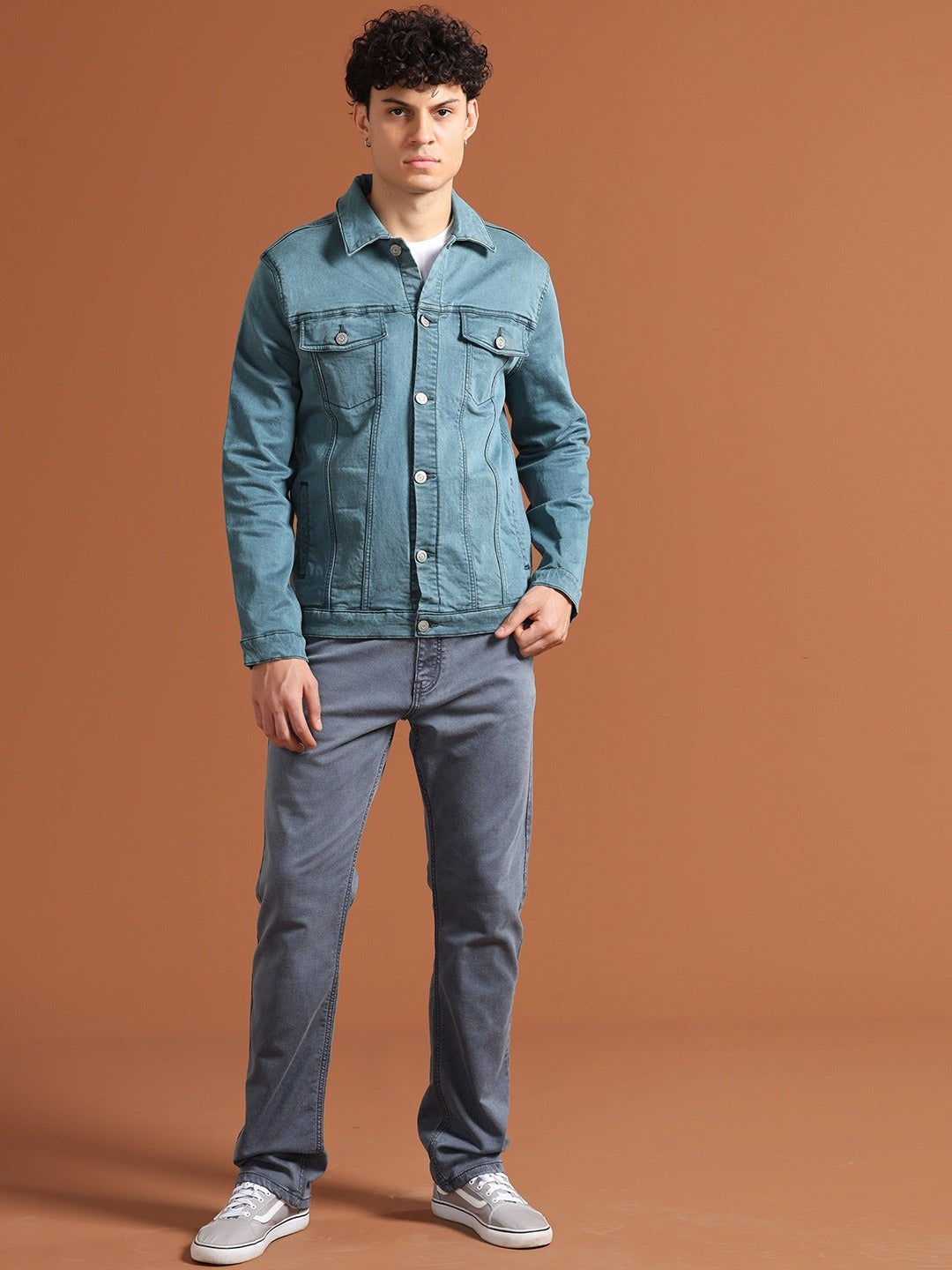 Men Solid Long Sleeves Denim Jacket – Comfortable, Durable Outerwear for Pakistani Weather | DOCACCA