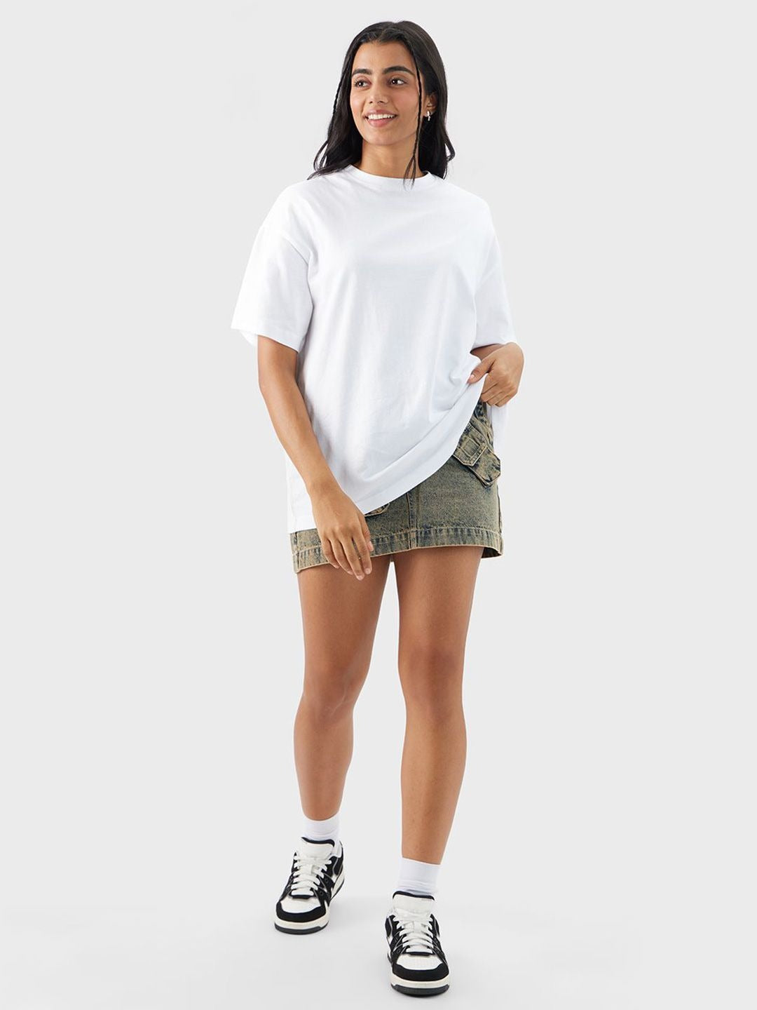 Women Solid Round Neck Pure Cotton Oversized T-Shirt – Casual Streetwear in Pakistan