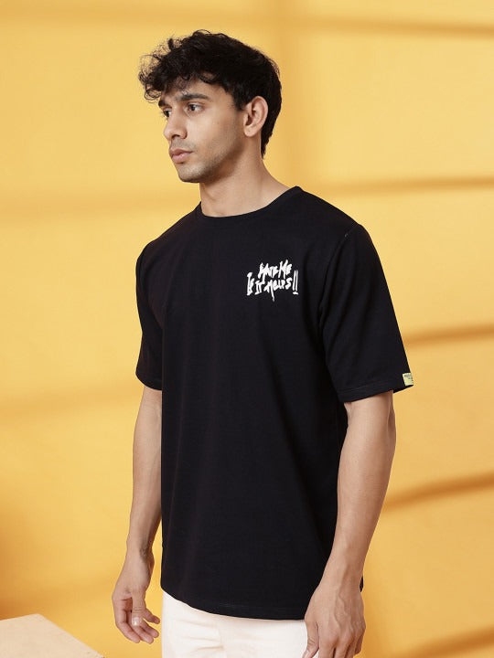 Unisex Typography Printed Round Neck Cotton Oversized T-Shirt – Trendy Streetwear in Pakistan | DOCACCA