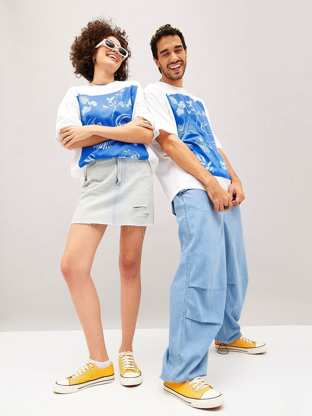 Unisex White Typography Printed Pure Cotton Oversized T-Shirt in Pakistan – Trendy Streetwear by DOCACCA