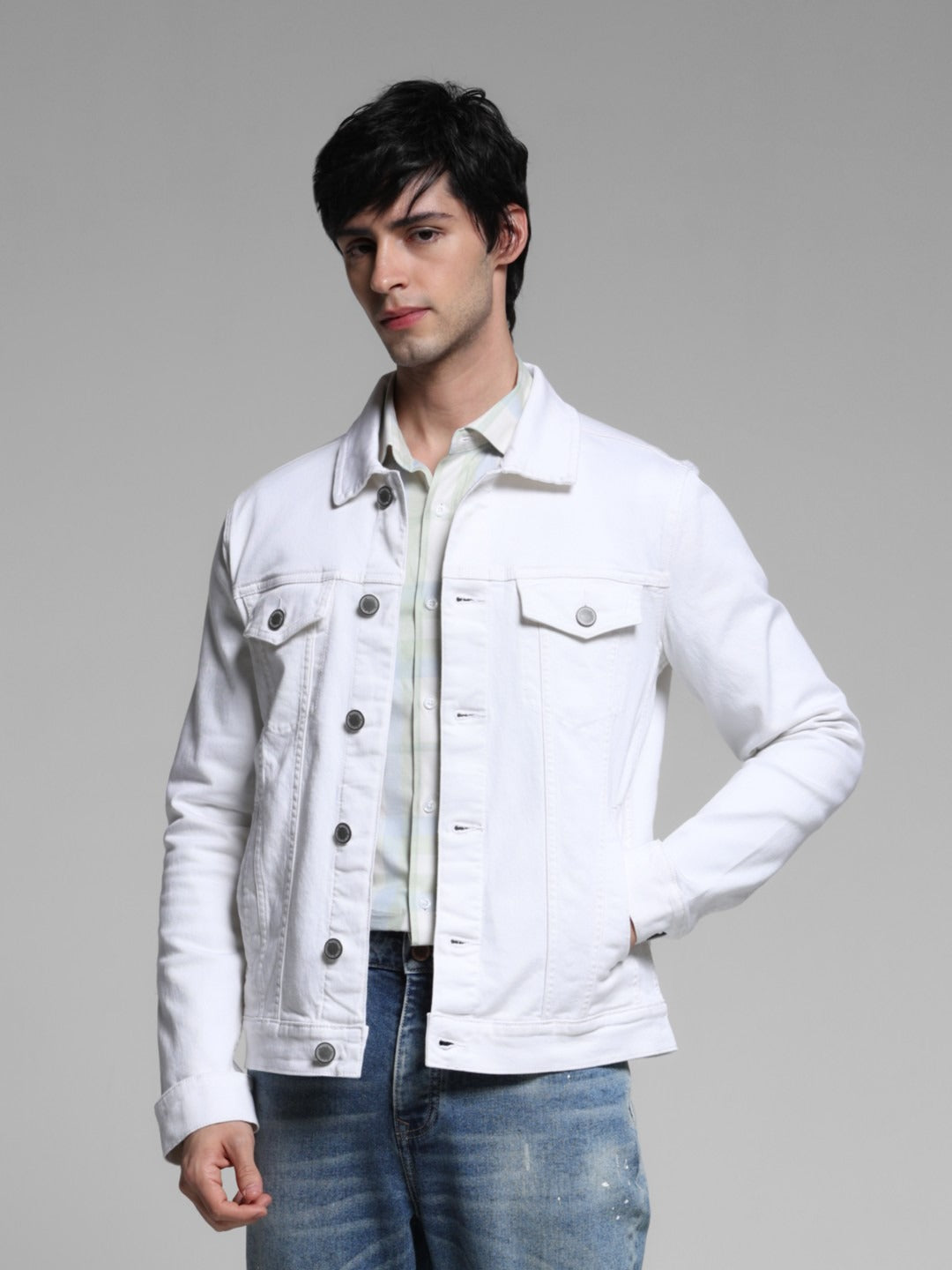 Men Spread Collar Solid Cotton Casual Denim Jacket by DOCACCA – Breathable Style for Pakistani Weather