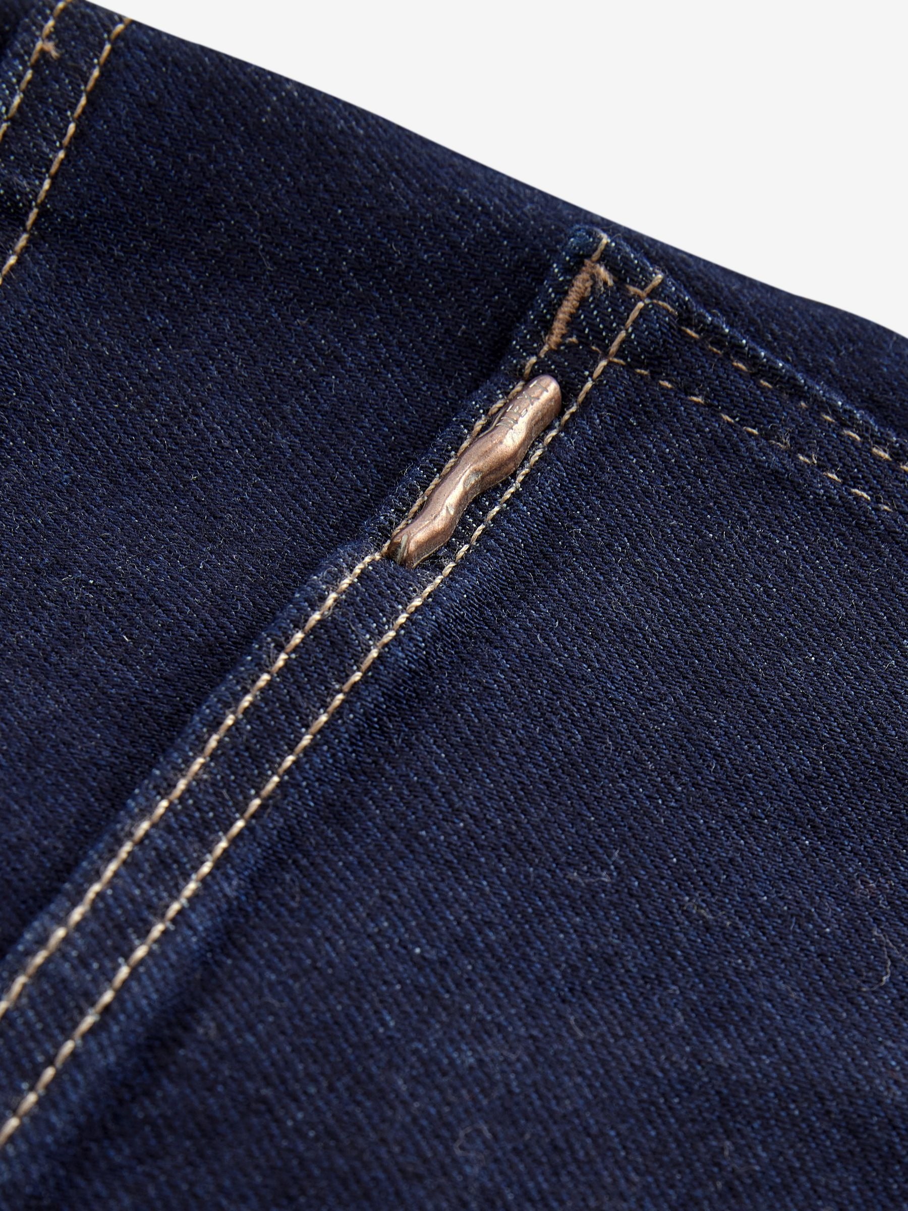 Women Rinse Blue Wide Leg Jeans – High Waist Loose Fit Denim for Everyday Wear in Pakistan | DOCACCA