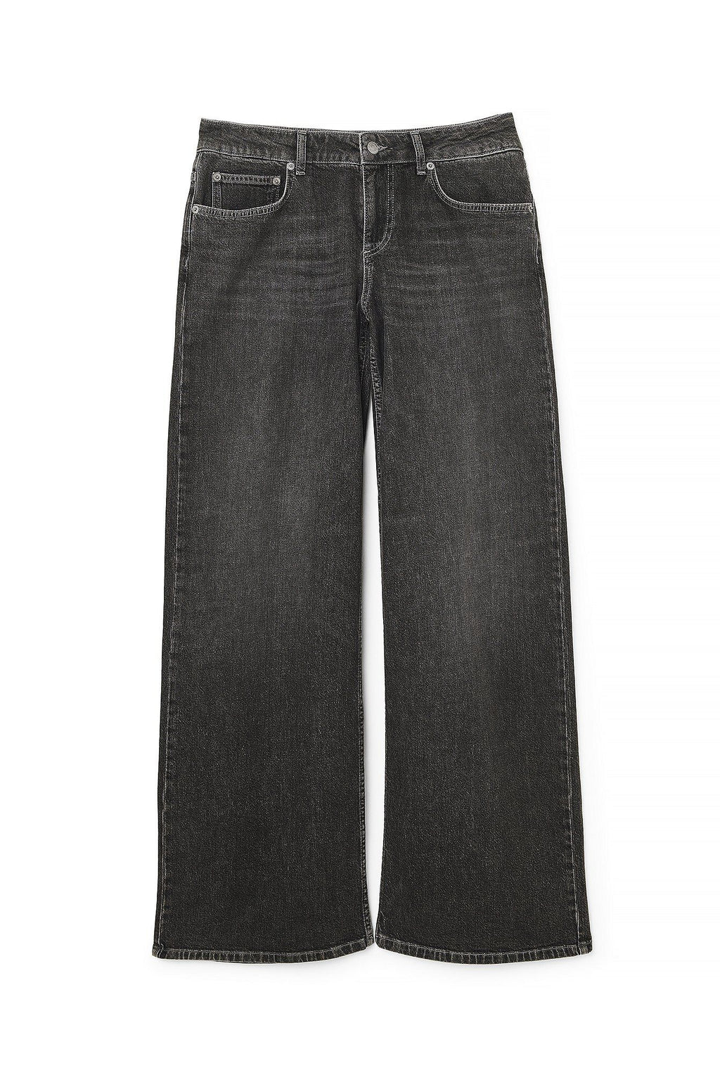 Women’s Low Waist Wide Leg Denim – Trendy Relaxed Fit Jeans for Effortless Pakistani Street Style | DOCACCA