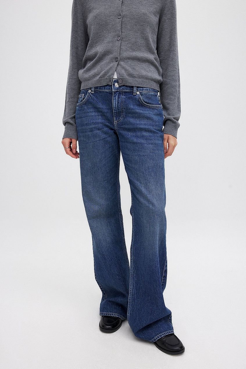 Women Low Waist Jeans – Trendy Low-Rise Hip-Hugger Denim for Pakistan | DOCACCA