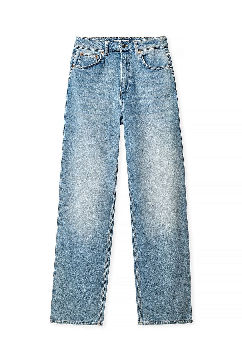 Women Straight High Waist Jeans – Classic High-Rise Straight Leg Denim for Pakistani Women | DOCACCA
