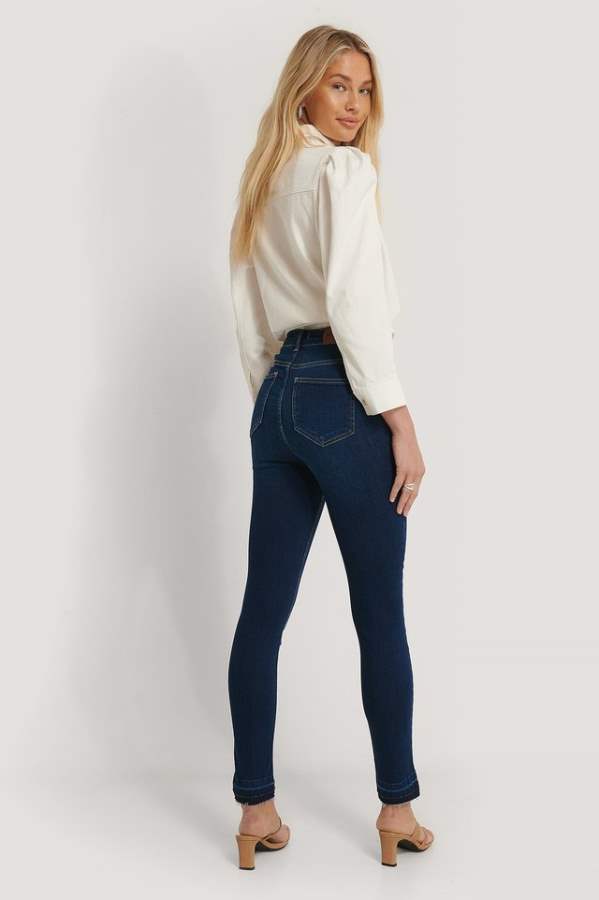 Super Skinny Fit Mid-Rise Clean Look Stretchable Jeans
