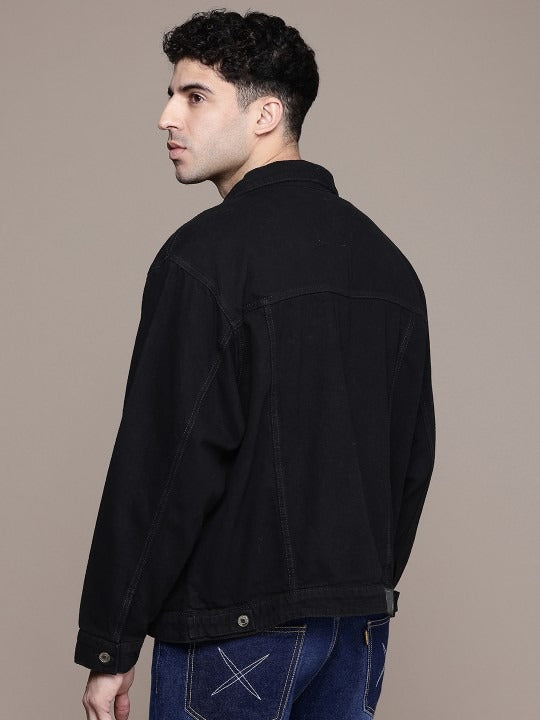 The Life Co. Oversized Trucker Pure Cotton Denim Jacket – Stylish Streetwear for Men in Pakistan | DOCACCA