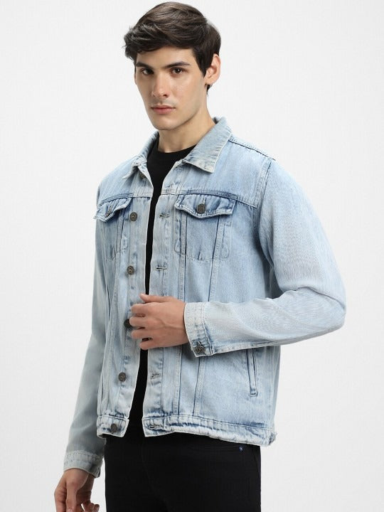 Washed Spread Collar Long Sleeves Denim Jacket for Men – Trendy, Breathable Outerwear for Pakistan | DOCACCA
