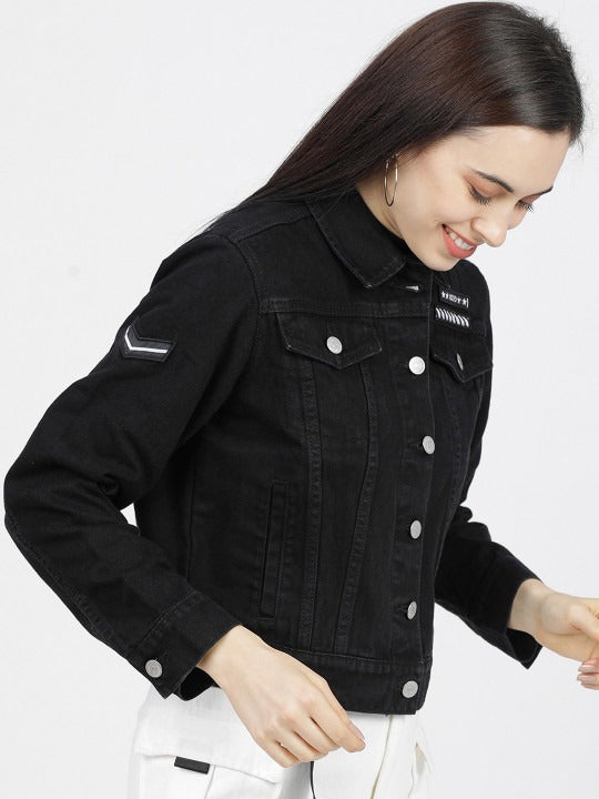 Women Black Solid Denim Jacket – Trendy Everyday Outerwear in Pakistan | DOCACCA