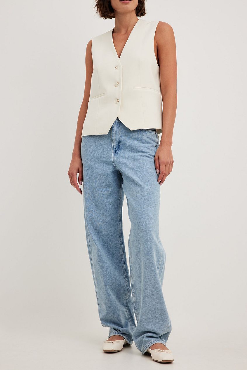 Women Loose Mid Waist Jeans – Relaxed Mid-Rise Loose Fit Denim for Pakistani Women | DOCACCA