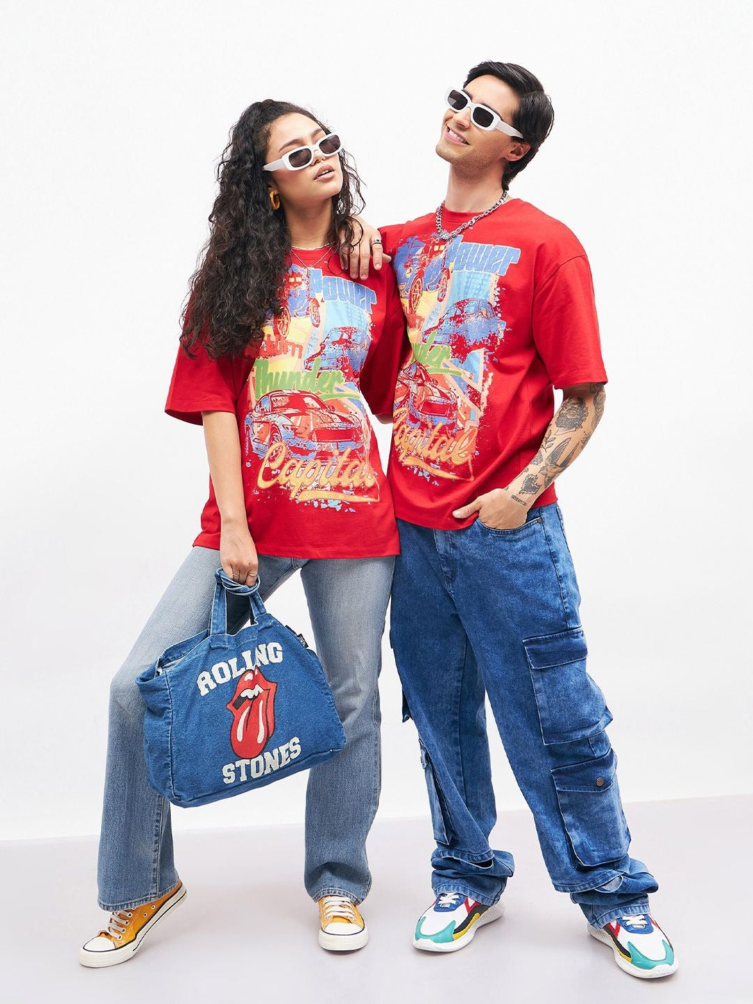 Graphic Printed Oversized Cotton T-shirt – Trendy Streetwear for Men & Women in Pakistan | DOCACCA