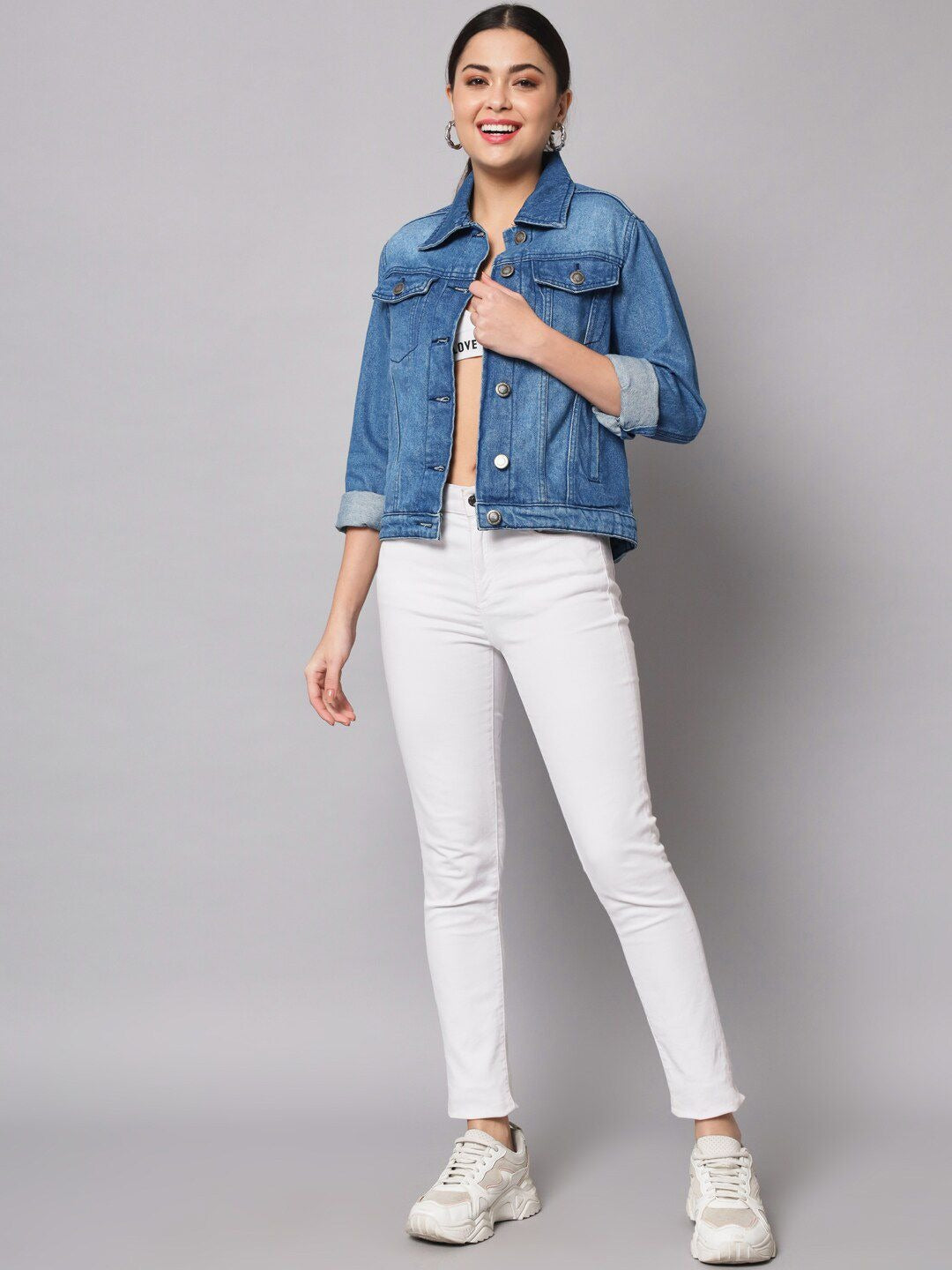 Women Washed Cotton Crop Denim Jacket – Lightweight Breathable Jacket for Pakistan | DOCACCA