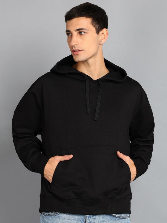 Hooded Oversized Sweatshirt – Trendy & Comfortable Winter Hoodie for Men in Pakistan | DOCACCA