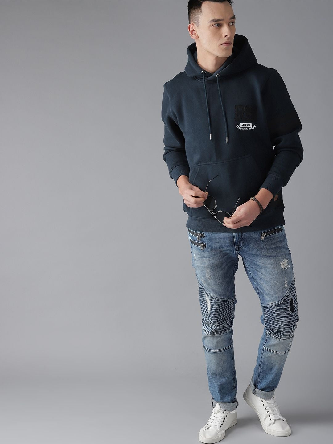 The Lifestyle Co. Men Navy Blue Solid Hooded Sweatshirt – Stylish Cotton Fleece Hoodie in Pakistan | DOCACCA