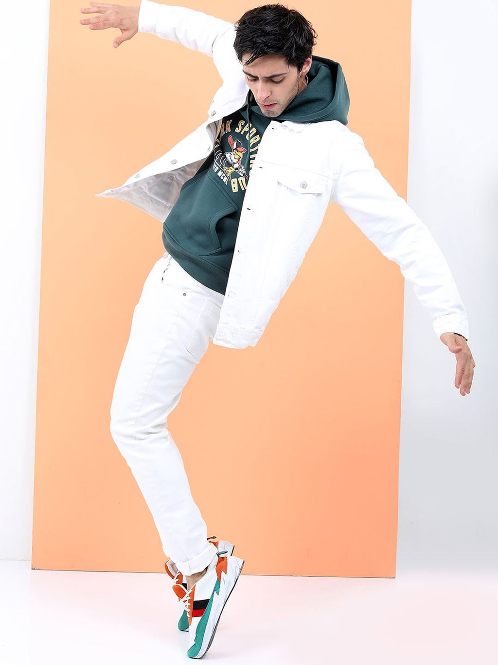 Men White Solid Denim Jacket – Breathable Summer Outerwear for Pakistani Style | DOCACCA