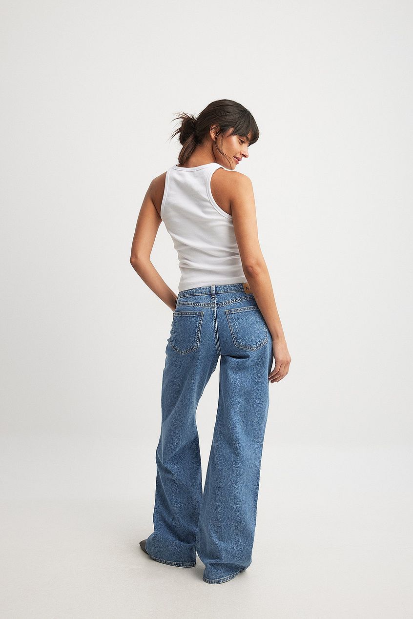 Low Waist Jeans for Women – Trendy Low-Rise Denim, Sleek Fit & All-Day Comfort in Pakistan | DOCACCA