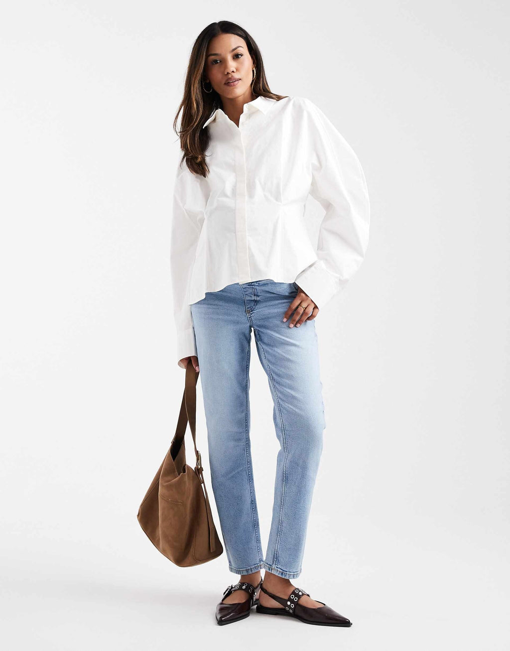 Mom Jeans in Mid Blue – High Waist Vintage Fit Denim for Women in Pakistan | DOCACCA