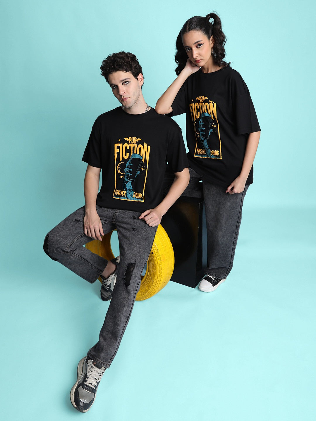 Unisex Printed Extended Sleeves Oversized T-Shirt – Trendy Cotton Streetwear for Pakistan | DOCACCA