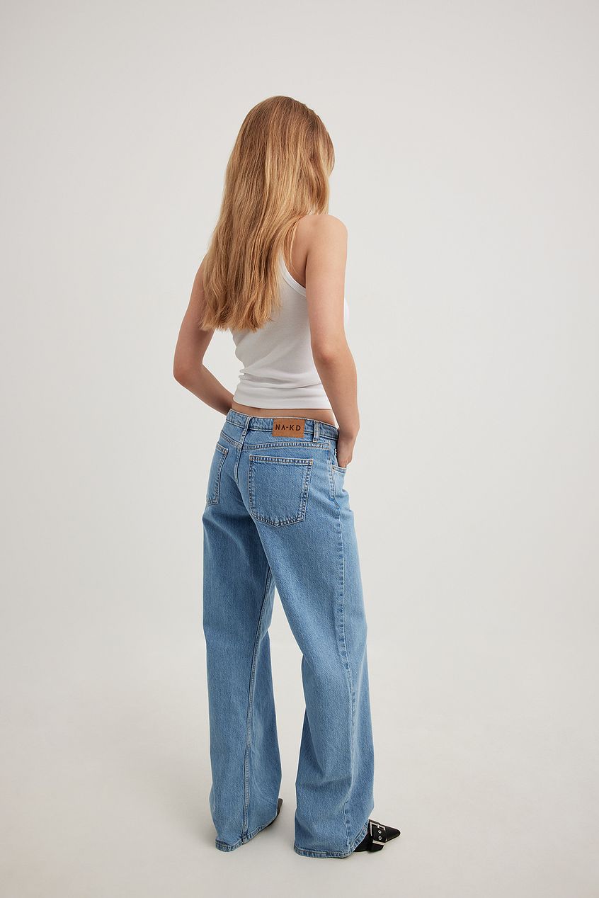 Low Waist Jeans for Women – Trendy Low-Rise Denim, Sleek Hip-Hugging Fit for Pakistan | DOCACCA
