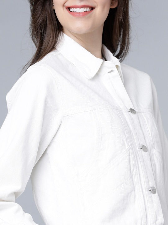 Women White Solid Crop Denim Jacket – Trendy Stylish Short Denim Layer for Everyday Wear in Pakistan | DOCACCA