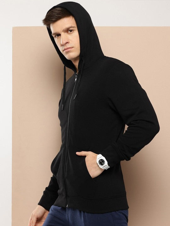 Men Black Relaxed Fit Hoodie – Comfortable Cotton Sweatshirt for Everyday Wear in Pakistan | DOCACCA