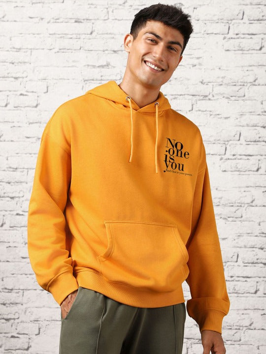 Men Hooded Sweatshirt – Comfortable Casual Winter Wear in Pakistan | DOCACCA