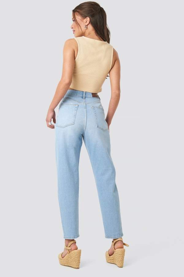 Women Skinny Fit Mid-Rise Clean Look Stretchable Jeans