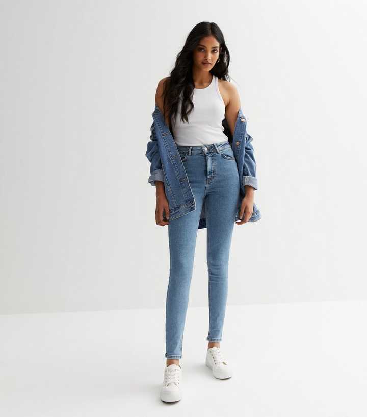 Blue Mid Rise Amie Skinny Jeans - DOCACCA - Jeans - 