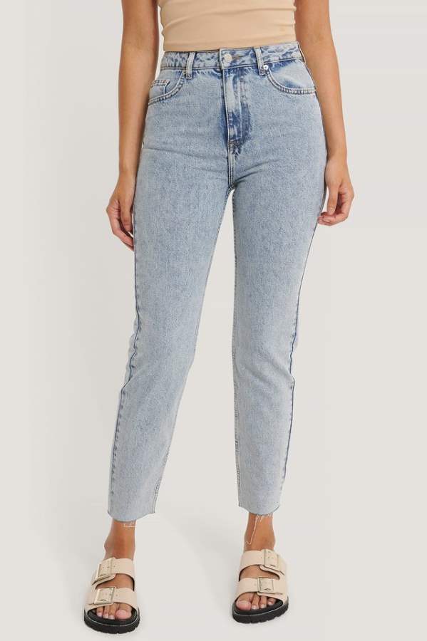 Lola Slim Fit Mid - Rise Clean Look Stretchable Jeans - DOCACCA - Jeans - 